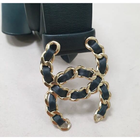 Chanel Black Lambskin Chain CC Belt main image 4